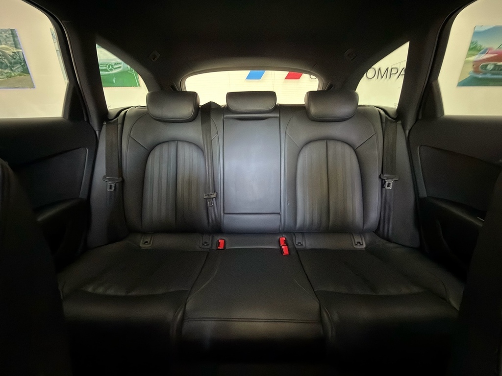 Audi A6 Avant 2L S Line Black #70
