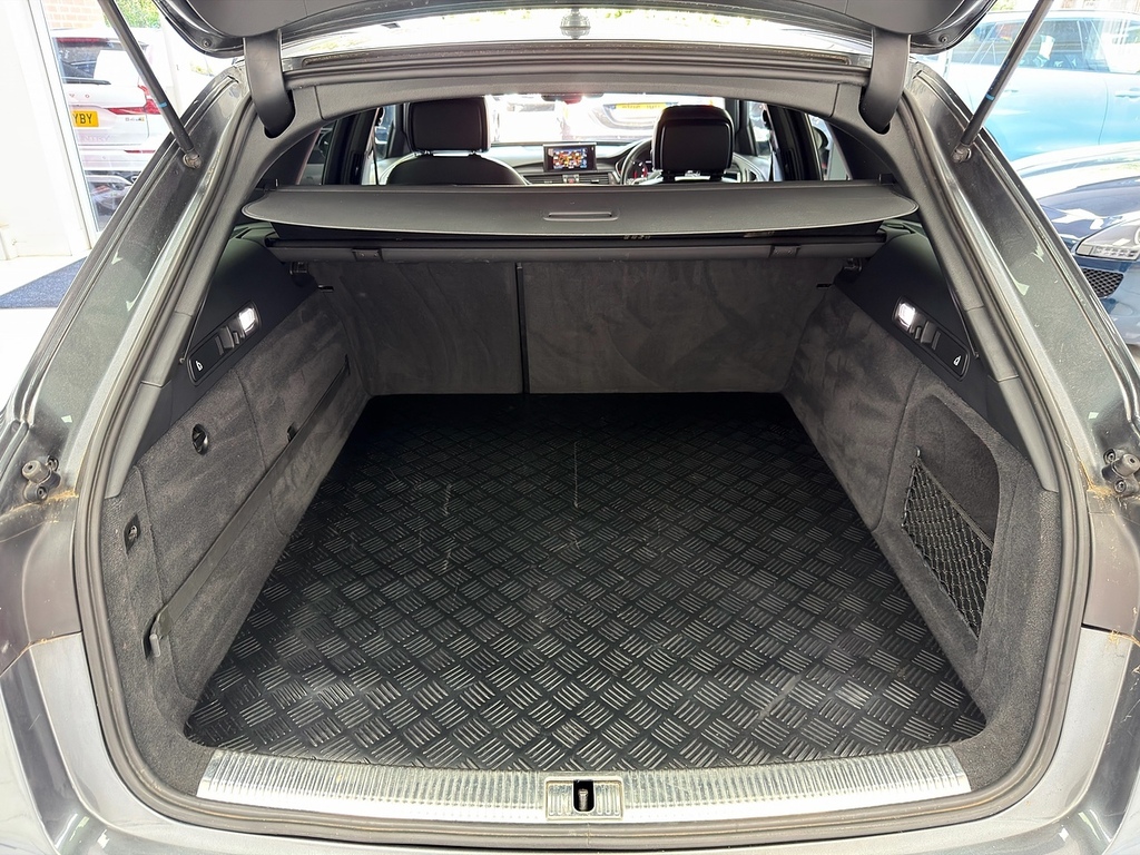 Audi A6 Avant 2L S Line Black #76
