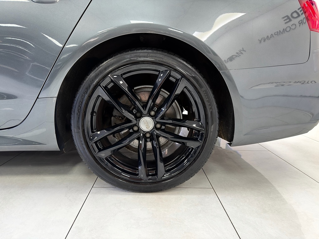 Audi A6 Avant 2L S Line Black #87