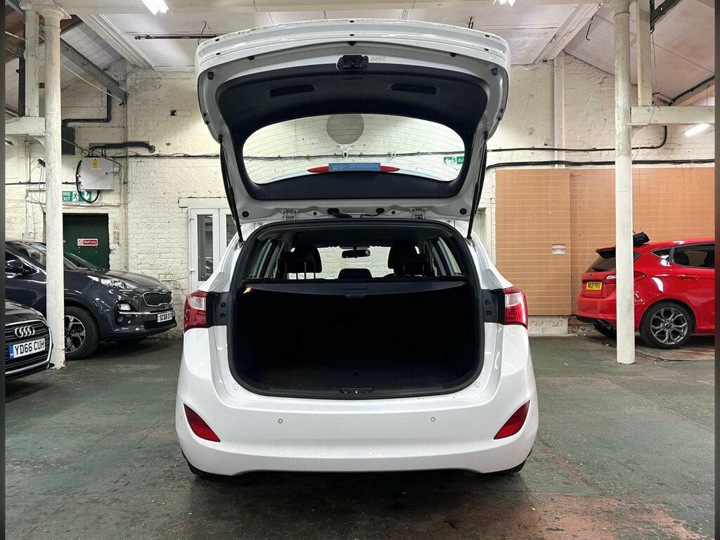Hyundai I30 Blue #8