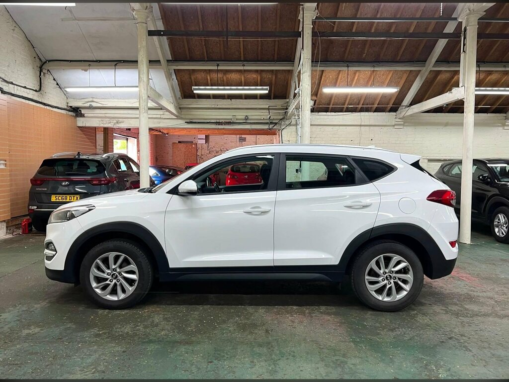 Hyundai Tucson 1.6 Gdi Blue Drive Se Euro 6 Ss White #5