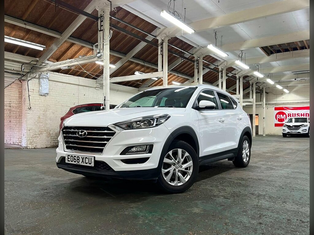 Hyundai Tucson 1.6 Gdi Blue Drive Se Nav Euro 6 Ss White #2