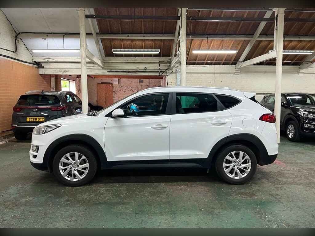 Hyundai Tucson 1.6 Gdi Blue Drive Se Nav Euro 6 Ss White #5