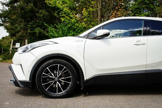 Toyota C-Hr 2017 1.8 Vvt-h Excel Suv Hybrid Cvt Eur White #5