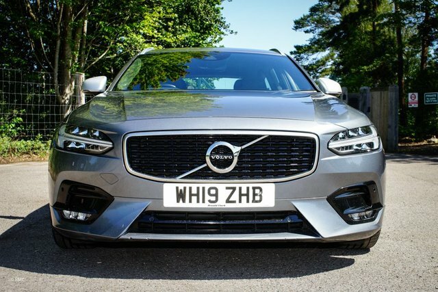 Volvo V90 2019 2.0 D4 R-design Estate Euro 6 WH19ZHB Grey #3