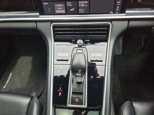 Porsche Panamera 4.0 V8 Turbo S E-hybrid Pdk Black #63