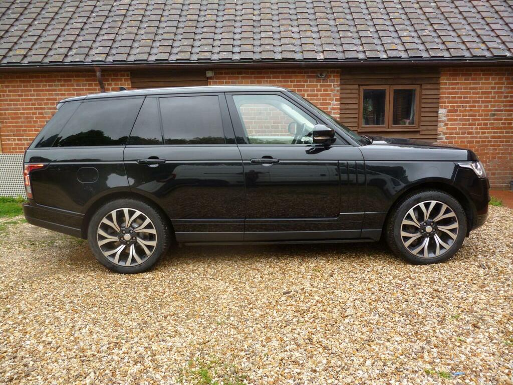 Land Rover Range Rover 4.4 Sd V8 4Wd Euro 6 Ss WK65KRE Black #2
