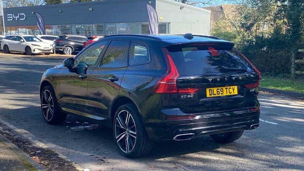 Volvo XC60 2.0 B4 Mhev R-design Pro Awd Euro 6 Ss Black #4