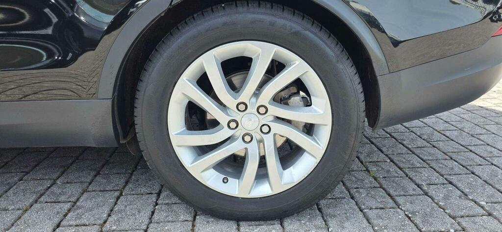 Land Rover Discovery #41