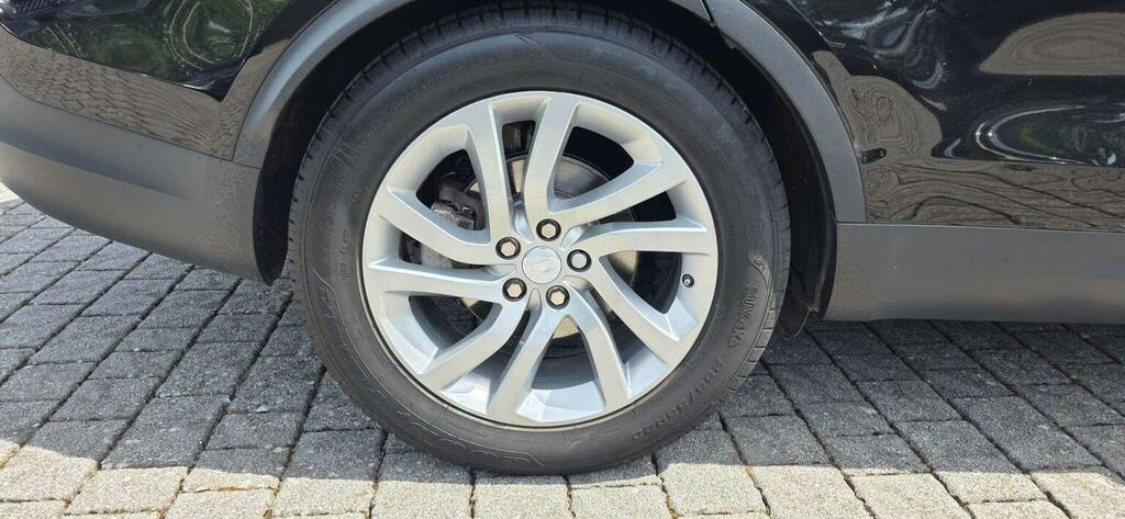 Land Rover Discovery #40