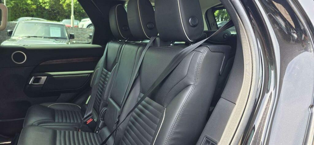 Land Rover Discovery #31