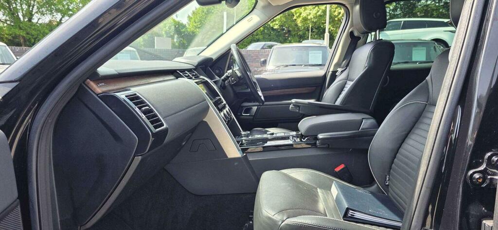 Land Rover Discovery #28
