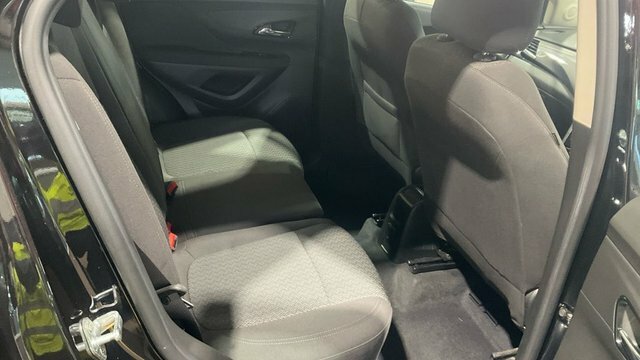 Vauxhall Mokka X Active White #10