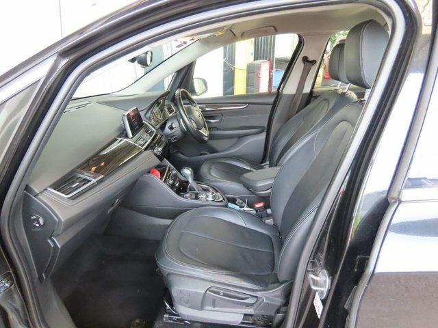 BMW 2 Series Active Tourer 225Xe Luxury Active Tourer White #9