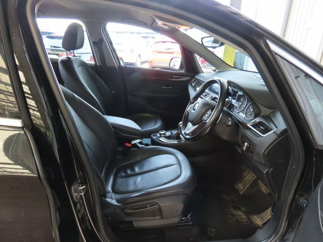 BMW 2 Series Active Tourer 225Xe Luxury Active Tourer White #8