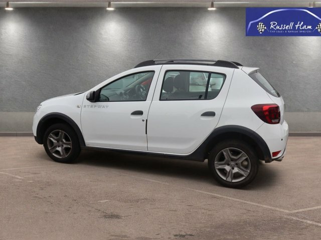Dacia Sandero Stepway Dacia Sandero Stepway 0.9 Tce Ambiance Red #13