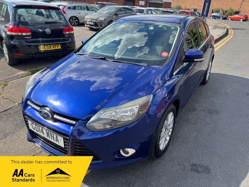 Ford Focus 1.6 Titanium Navigator Powershift Blue