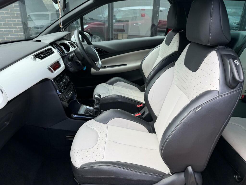 Citroen DS3 Hatchback White #37