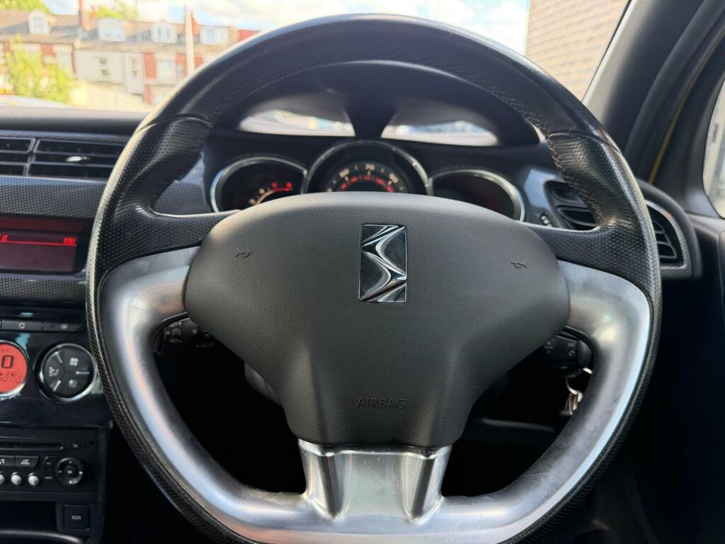 Citroen DS3 1.6 Vti 16V Dstyle Plus White #21