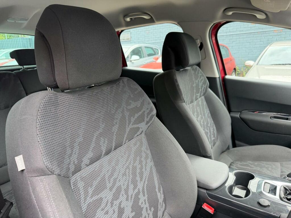 Peugeot 3008 1.6 Hdi 112 Active Red #12