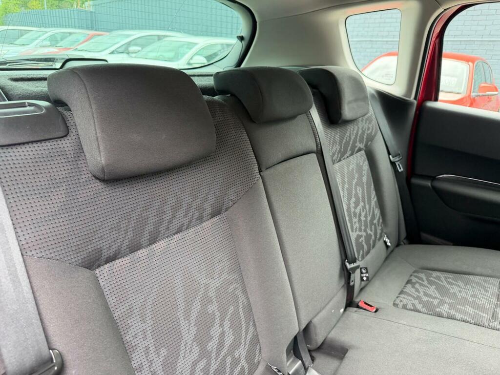 Peugeot 3008 1.6 Hdi 112 Active Red #22
