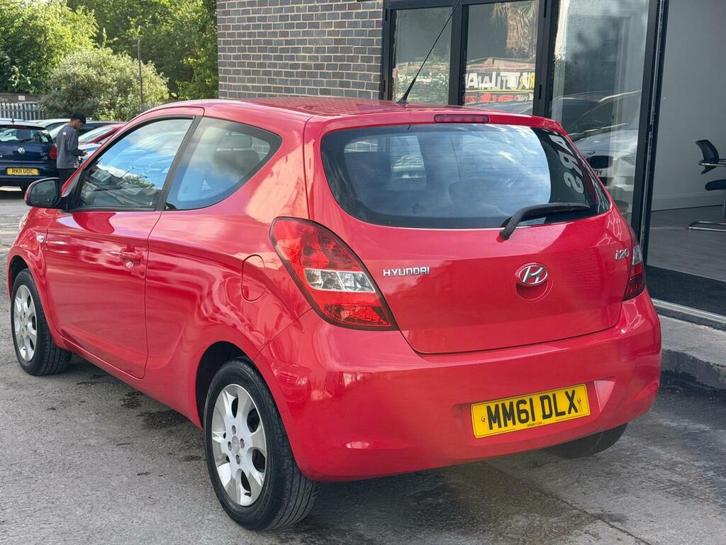 Hyundai I20 1.2 Comfort Euro 5 Red #6