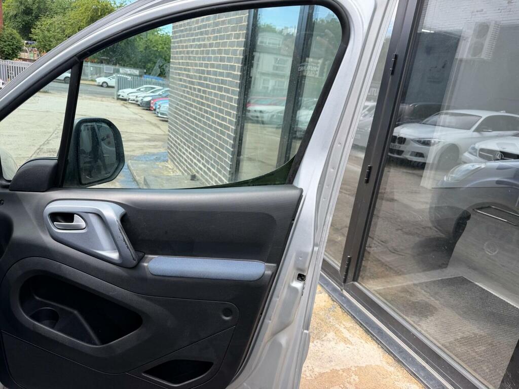 Citroen Berlingo 1.6 Hdi Vtr Multispace Grey #9