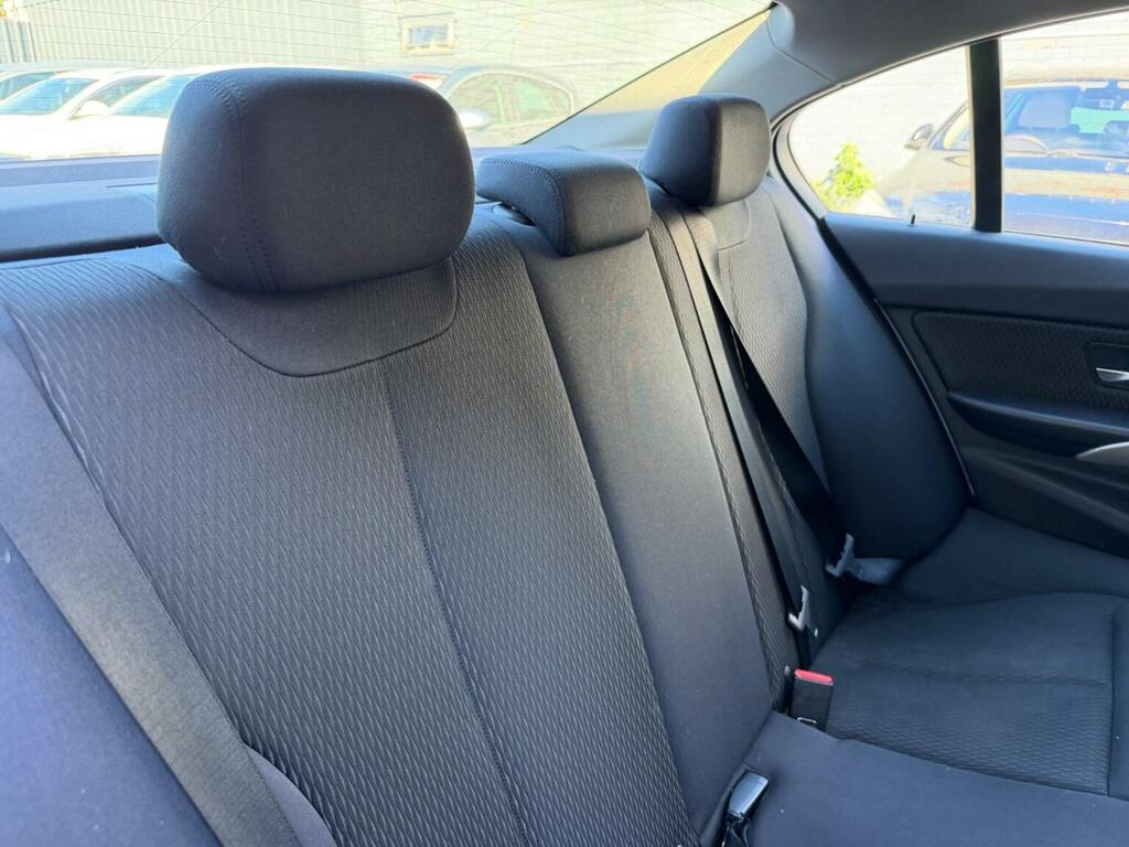 BMW 3 Series 2.0 320I Luxury Silver #22