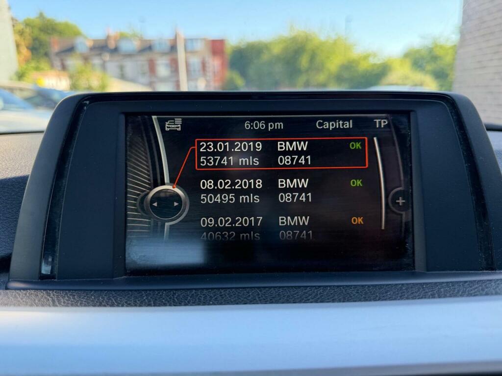 BMW 3 Series 2.0 320I Luxury Silver #33