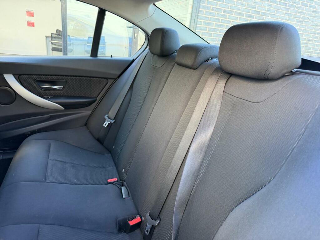 BMW 3 Series 2.0 320I Luxury Silver #28