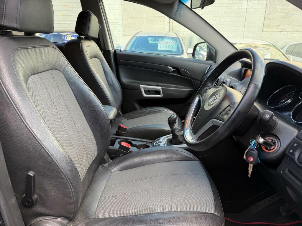 Vauxhall Antara White #26