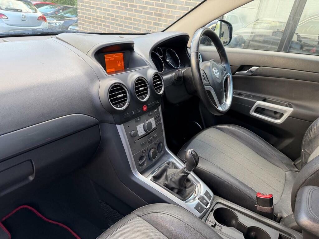 Vauxhall Antara White #17