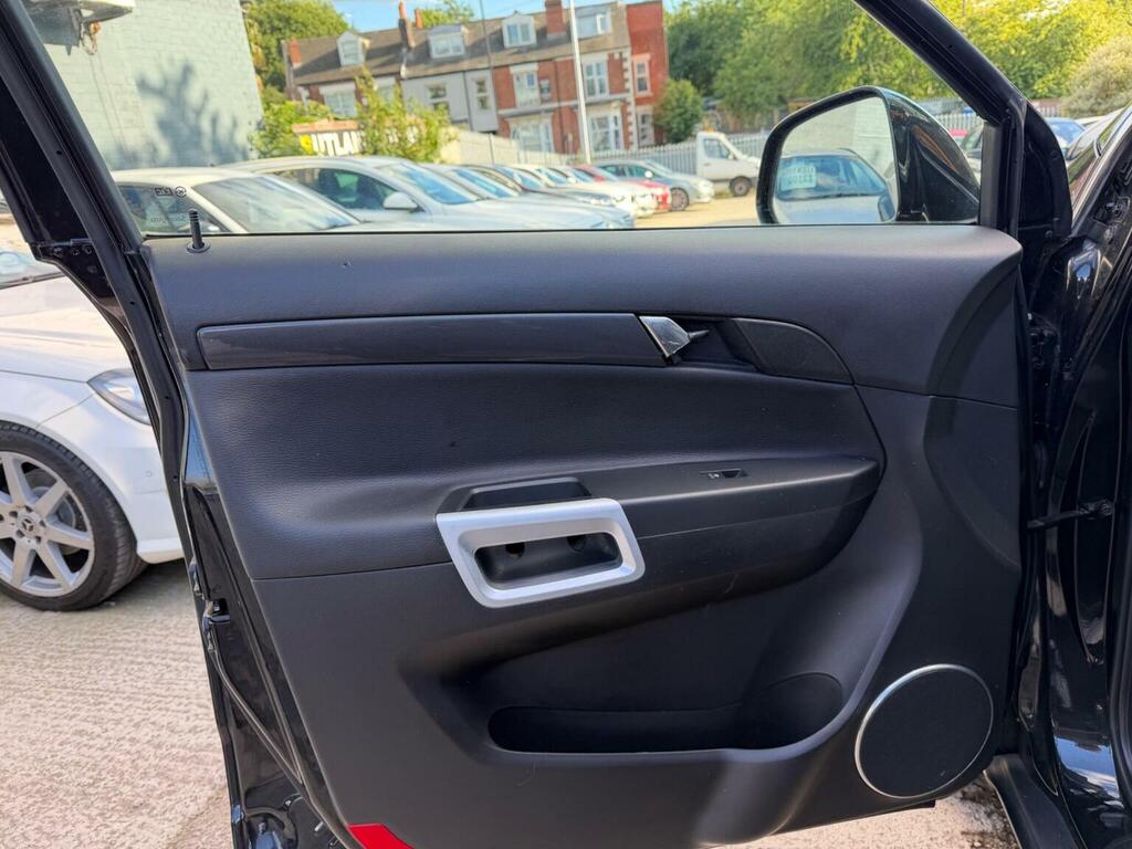 Vauxhall Antara White #36