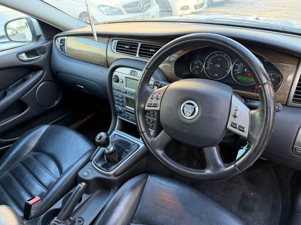 Jaguar X-Type 2.0D Se 2009 Green #23