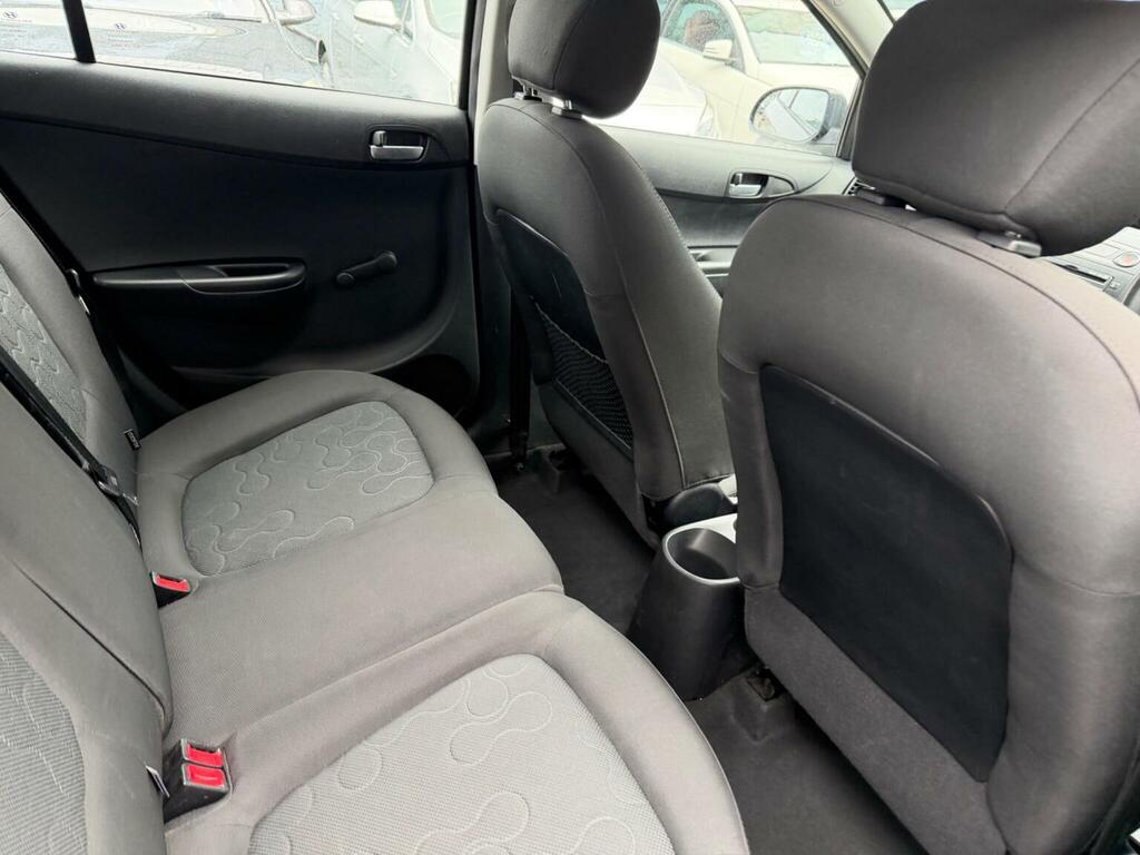 Hyundai I20 Style Red #32