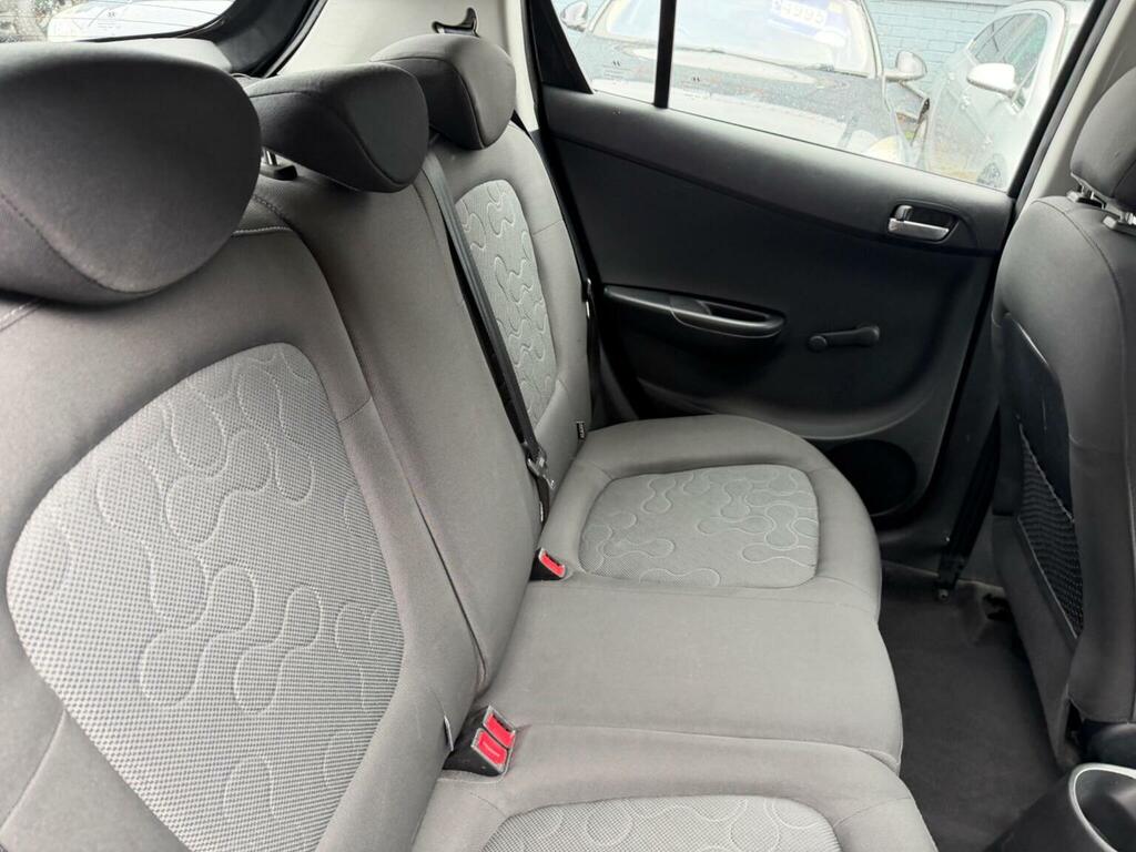 Hyundai I20 Style Red #30