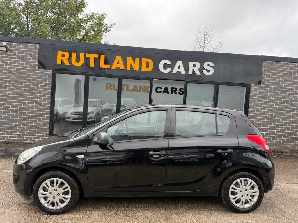 Hyundai I20 Style Red #9