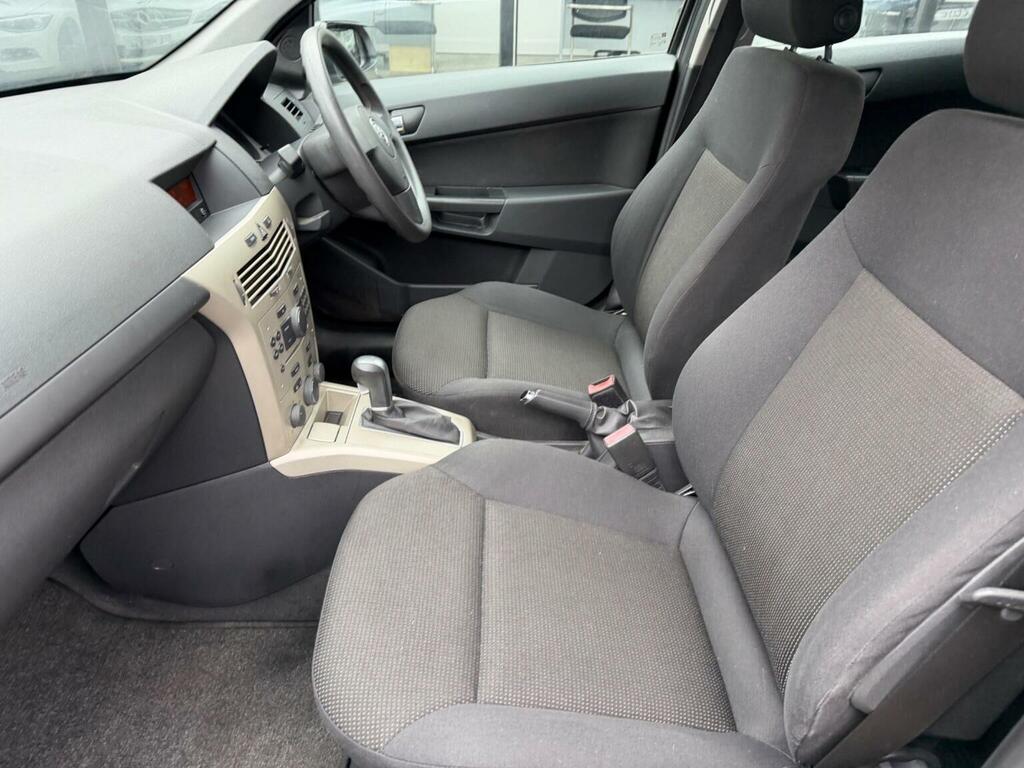 Vauxhall Astra  Black #48