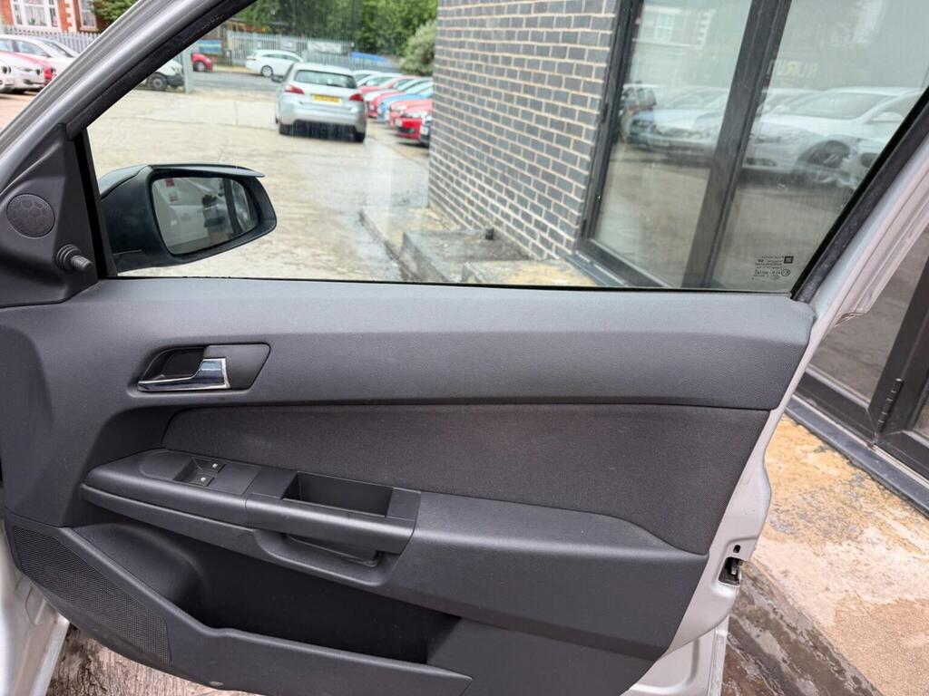 Vauxhall Astra  Black #38