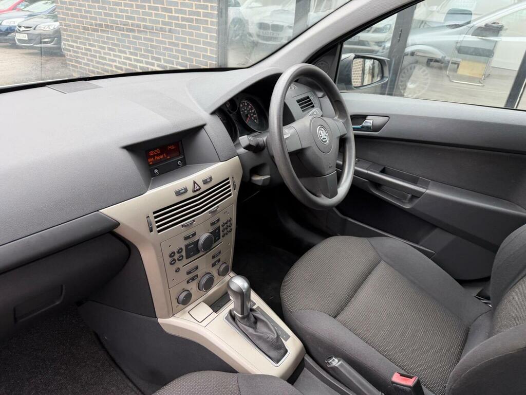 Vauxhall Astra  Black #17