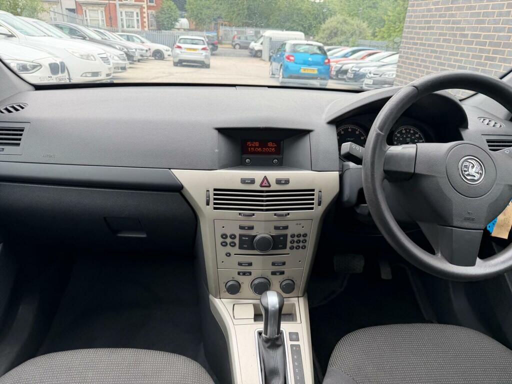 Vauxhall Astra Breeze 5-Door Silver #20