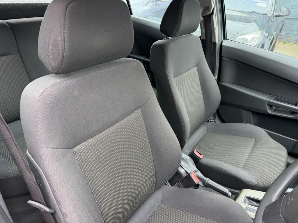 Vauxhall Astra Breeze 5-Door Silver #24