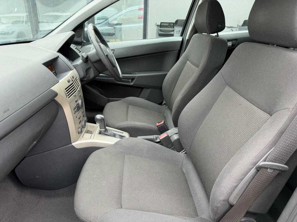 Vauxhall Astra Breeze 5-Door Silver #48