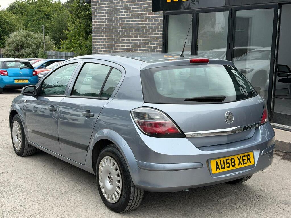 Vauxhall Astra Breeze 5-Door Silver #4