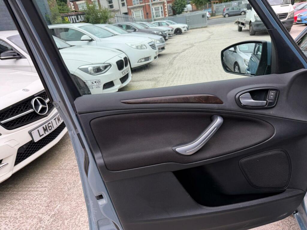 Ford Galaxy 2.0 Tdci Titanium Euro 5 Black #39