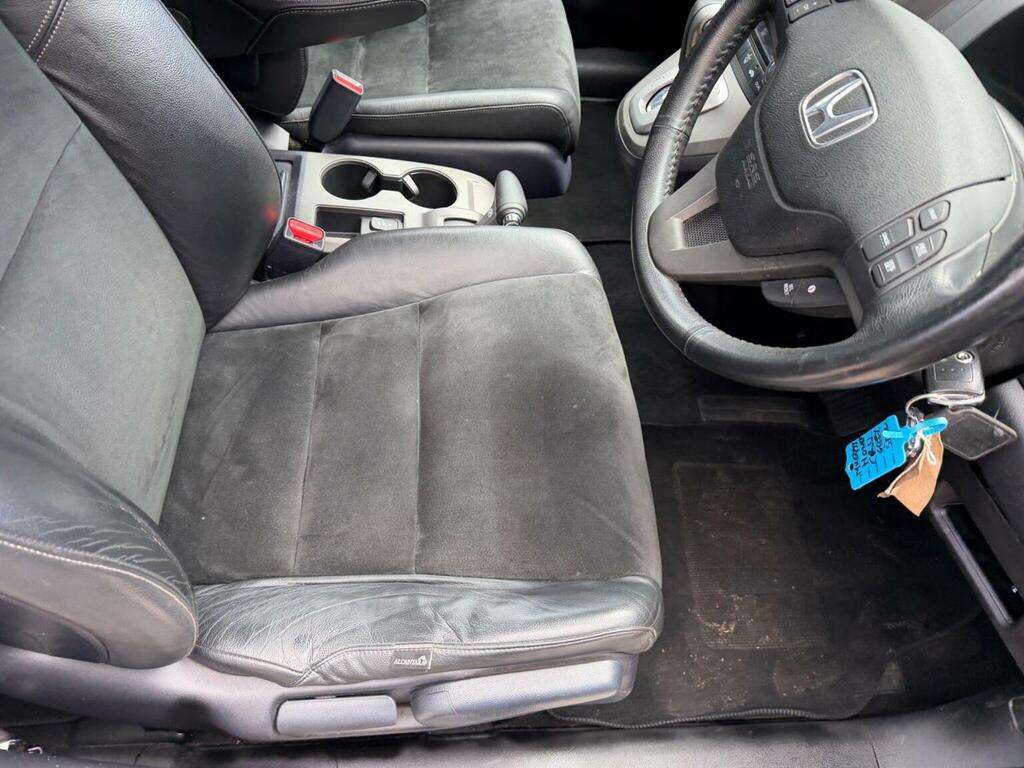 Honda Cr-V Reserve For 99..I-dtec Es..fsh..last Silver #24