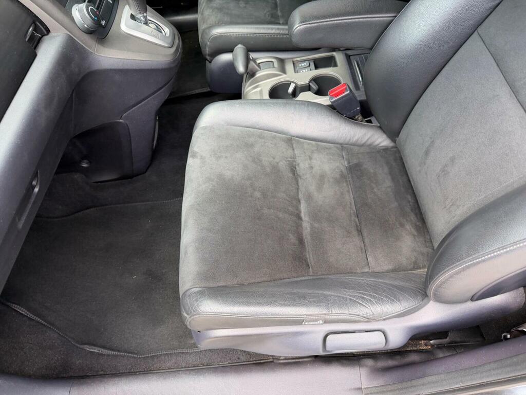 Honda Cr-V Reserve For 99..I-dtec Es..fsh..last Silver #49