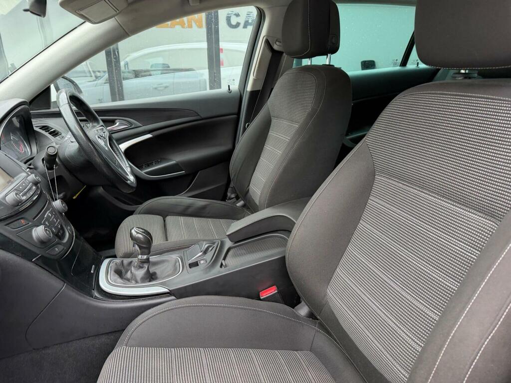 Vauxhall Insignia 2.0 Cdti 140 Ecoflex White #44