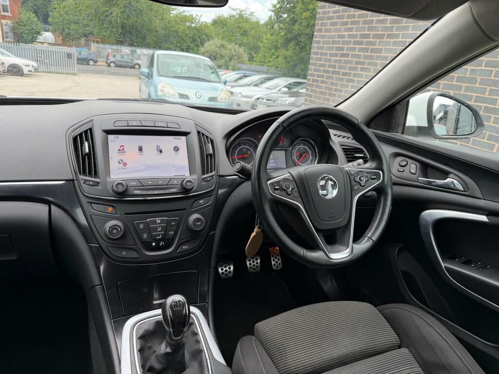 Vauxhall Insignia 2.0 Cdti 140 Ecoflex White #15