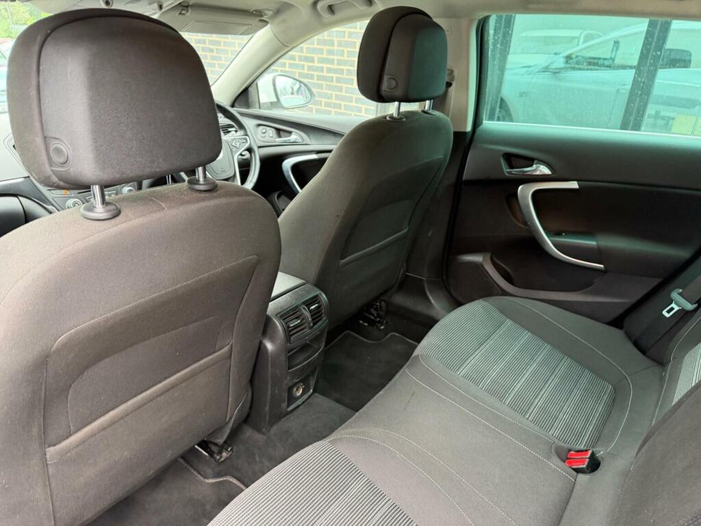 Vauxhall Insignia 2.0 Cdti 140 Ecoflex White #24
